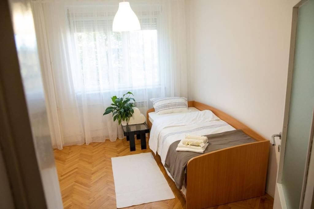 Dora Apartment Ni 外观 照片